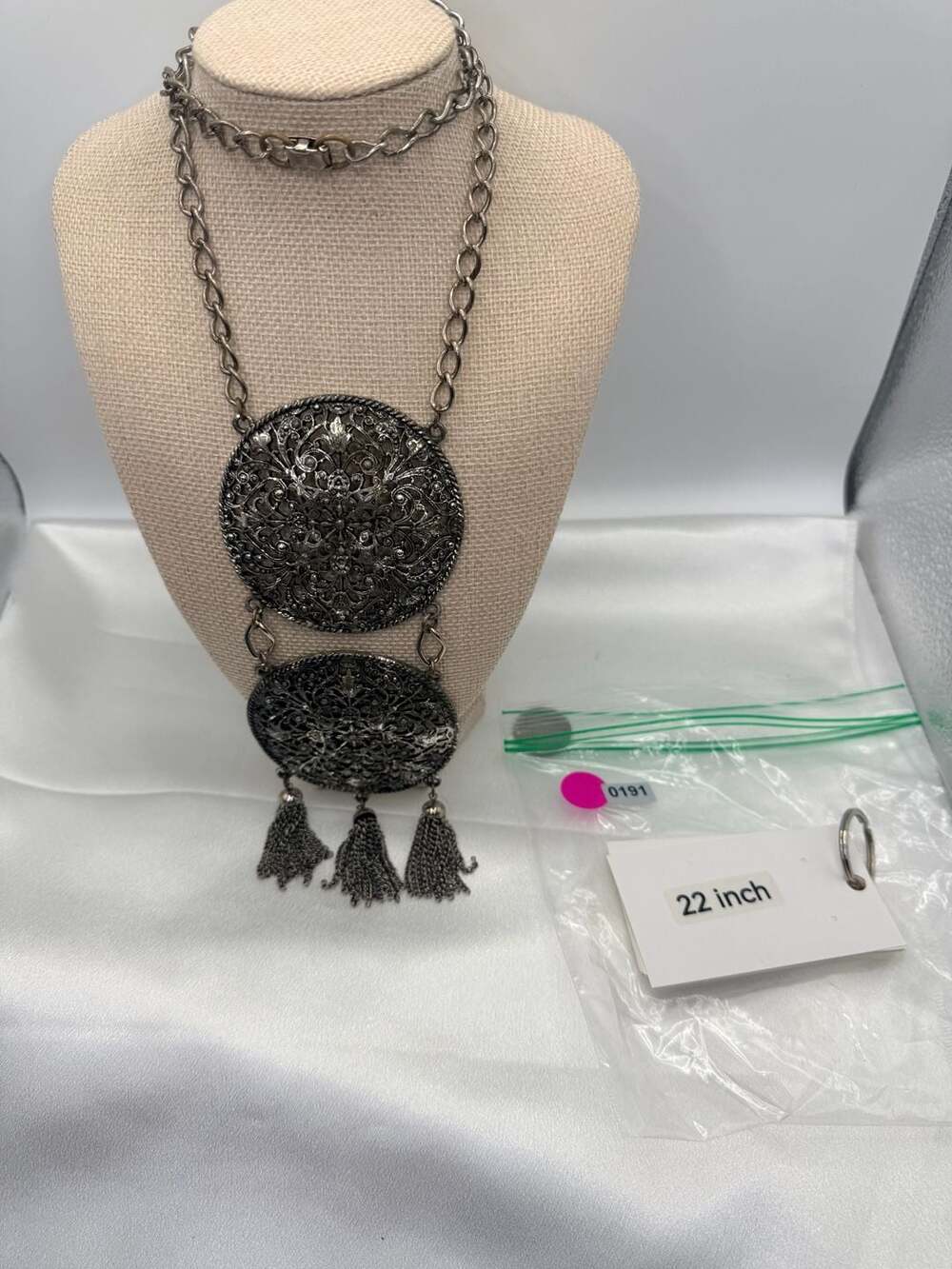 Vintage Filigree Medallion Tassel Pendant Necklace